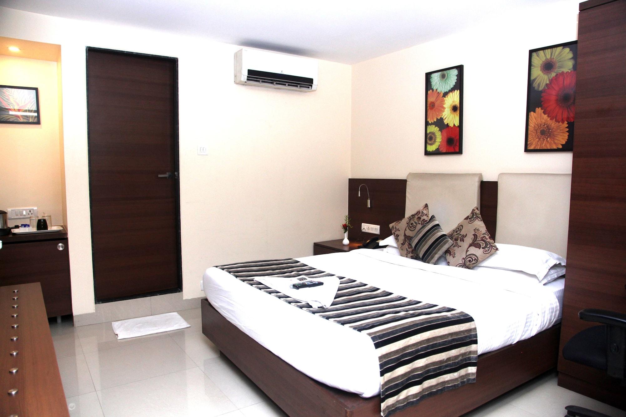 Hotel Concord Galaxy Mumbai Exterior photo