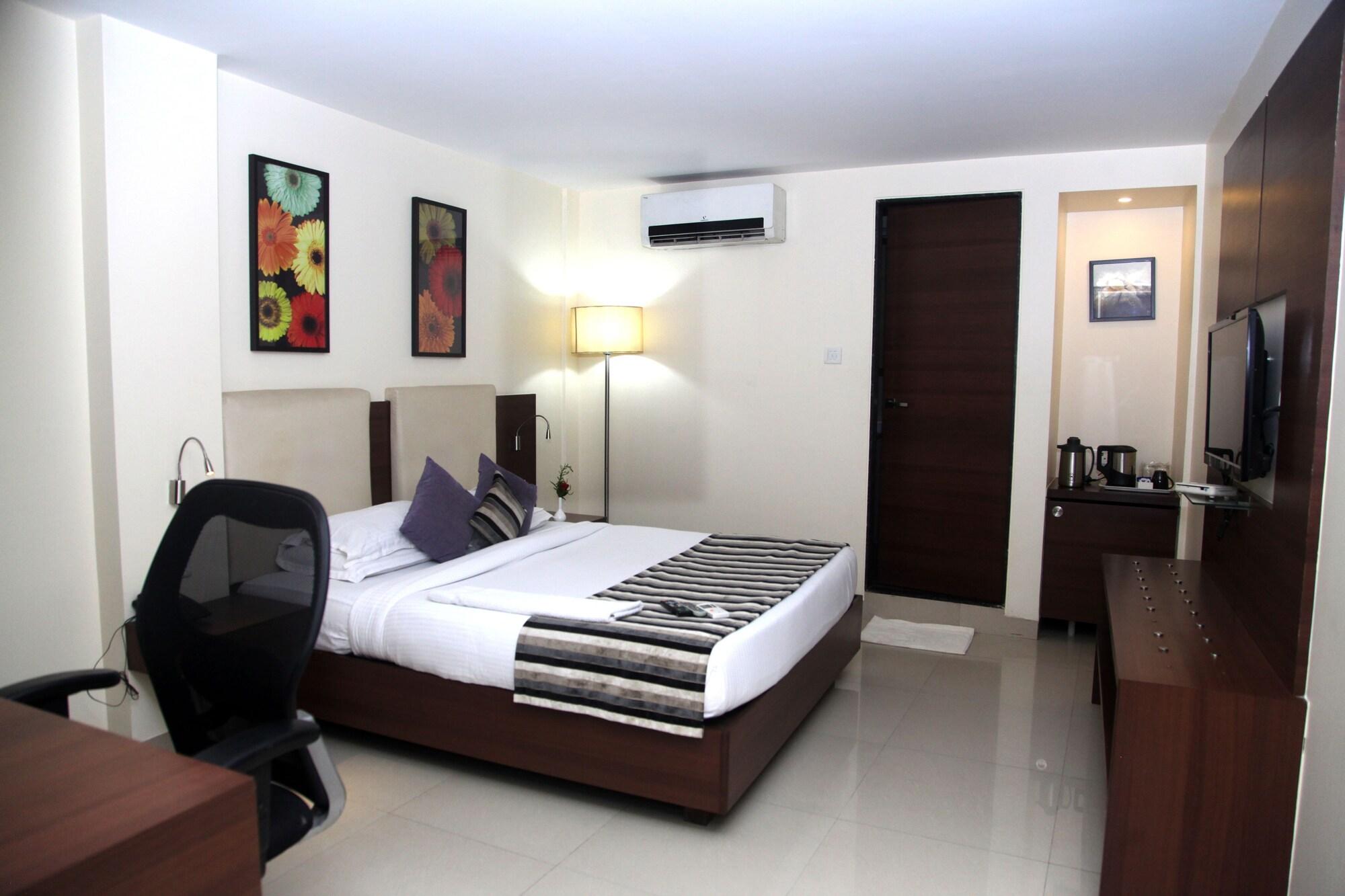 Hotel Concord Galaxy Mumbai Exterior photo