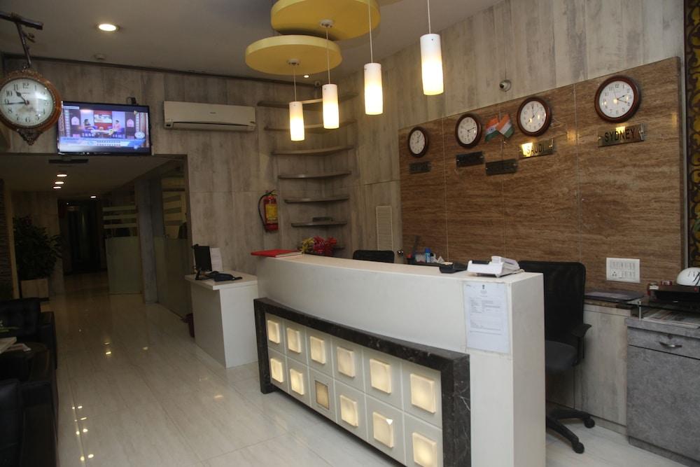 Hotel Concord Galaxy Mumbai Exterior photo