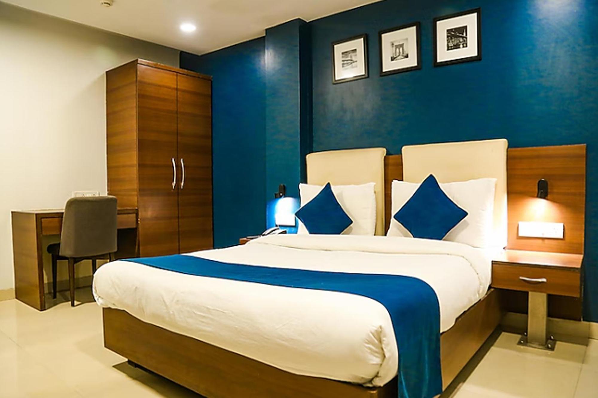 Hotel Concord Galaxy Mumbai Exterior photo