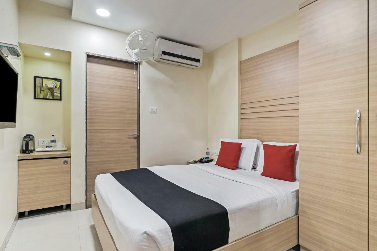 Hotel Concord Galaxy Mumbai Exterior photo